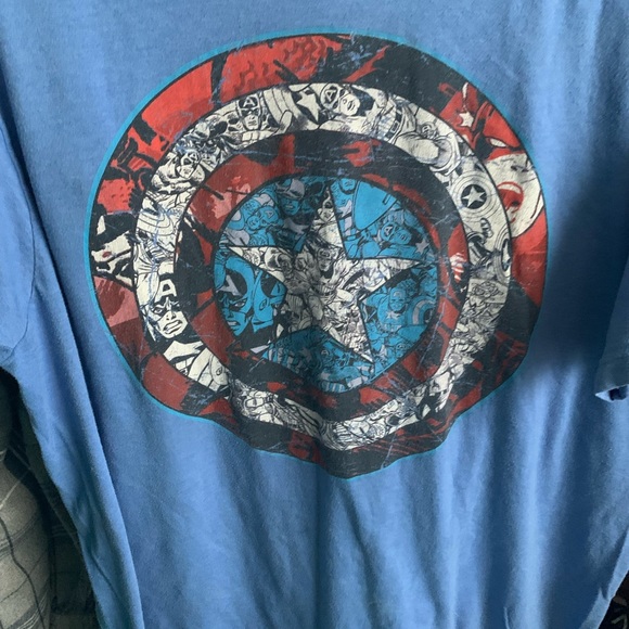 5 T-Shirts. Mystery T-Shirt Packs. May include vintage, new, and or preowned. - Picture 10 of 16